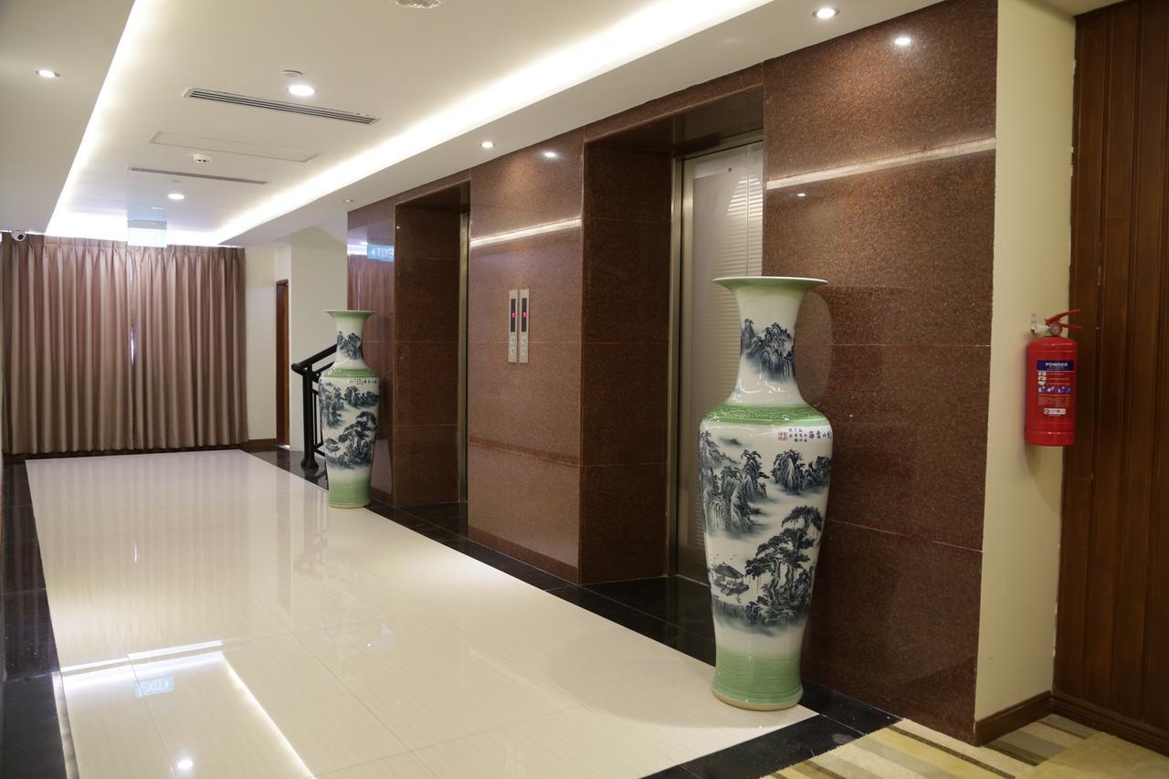 Pacific Hotel Yangon Ngoại thất bức ảnh